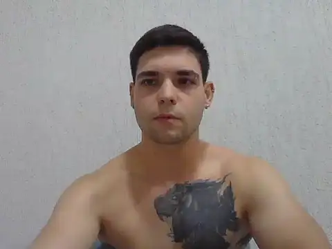 Snapshot of Zure-xxx chatting on November 10, 2025, 8:52 pm Zure-xxx online show from November 10, 2025, 8:52 pm