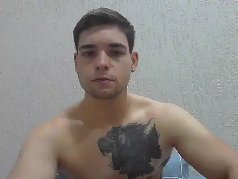 Snapshot of Zure-xxx chatting on November 11, 2025, 6:08 pm Zure-xxx online show from November 11, 2025, 6:08 pm