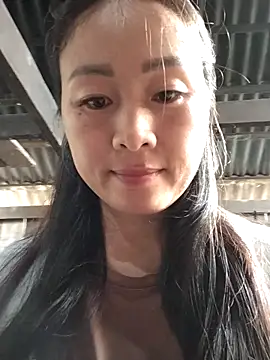 Spring-mky online show from October 29, 2025, 3:20 am