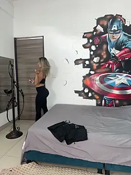 valentina herrrera online show from March 9, 2026, 3:27 pm