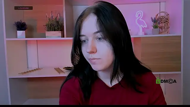 miki ti online show from November 12, 2025, 6:03 am