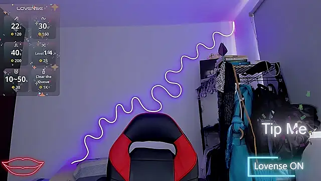 Lyric Mirage online show from November 14, 2025, 8:40 pm