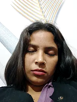 Anshika1431 online show from November 7, 2025, 3:50 am