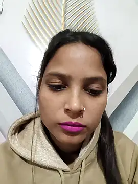 Anshika1431 online show from November 24, 2025, 4:18 pm