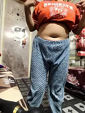 Anshika1431 online show from January 18, 2026, 10:52 am