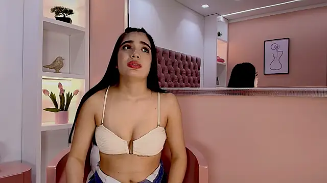 eva rosier5 online show from October 17, 2025, 2:41 pm