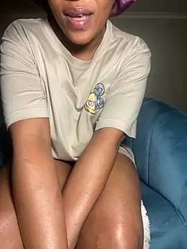 WaterMommy online show from November 19, 2025, 2:11 am