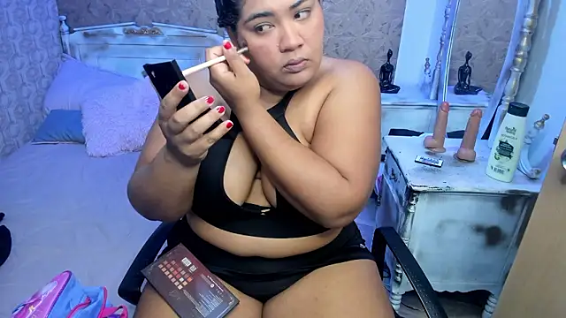 Sara clk online show from February 21, 2026, 7:59 pm