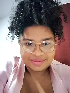 Aliona  online show from November 21, 2025, 10:25 am