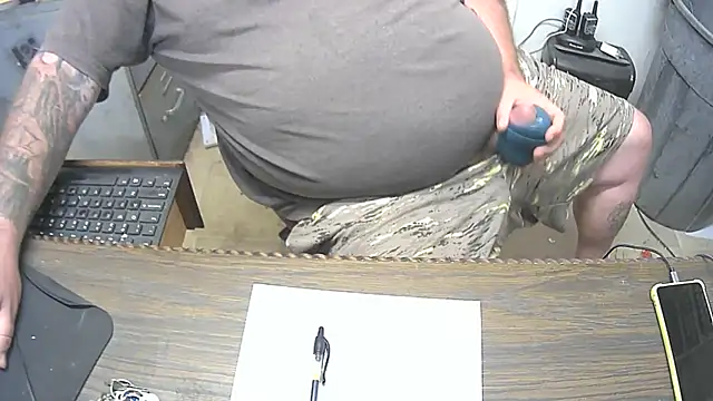 awynn1980 online show from November 21, 2025, 5:11 pm