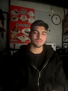 Snapshot of emir343475 chatting on November 26, 2025, 9:05 pm emir343475 online show from November 26, 2025, 9:05 pm