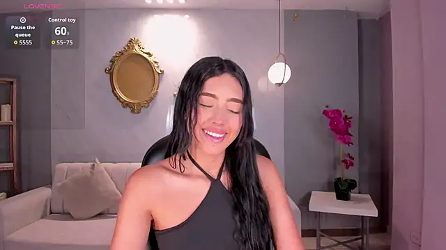 Snapshot of ScarlettBlaze_ chatting on January 7, 2026, 11:23 am ScarlettBlaze online show from January 7, 2026, 11:23 am