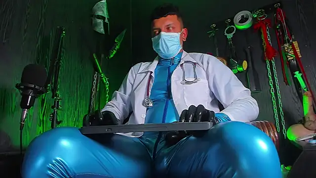 Master Connor BDSM online show from July 14, 2026, 2:05 am