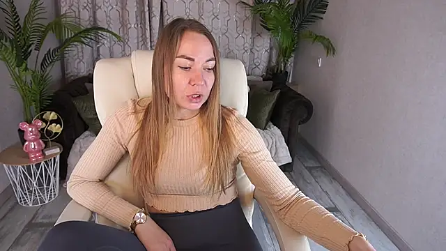 VixenMuse online show from April 1, 2026, 8:39 pm