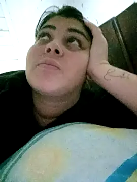 Cubanitaxxx online show from November 15, 2025, 5:49 am