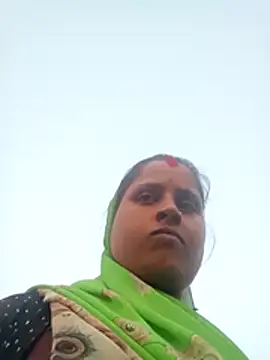 Snapshot of Kareena_rani chatting on November 18, 2025, 11:36 am Kareena rani online show from November 18, 2025, 11:36 am