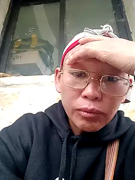 nui-show online show from November 17, 2025, 5:24 am