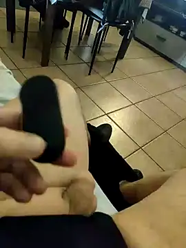 Italianstyle79 online show from March 10, 2026, 1:49 pm