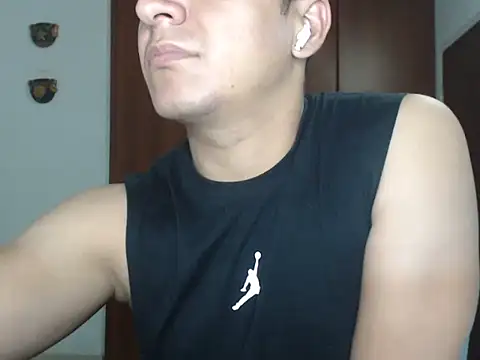 DarkTheKing online show from January 17, 2026, 6:29 am