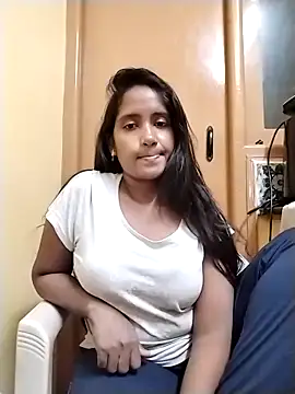 Beauty maya online show from November 4, 2025, 4:17 pm