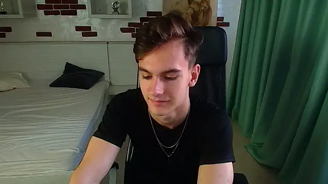 BradyFlint online show from November 3, 2025, 7:42 am