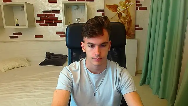 BradyFlint online show from November 13, 2025, 5:17 am