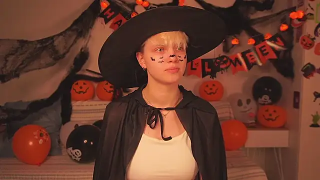 puffimini online show from October 31, 2025, 1:01 pm