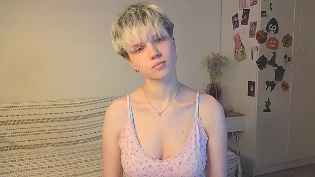 puffimini online show from December 3, 2025, 3:21 pm