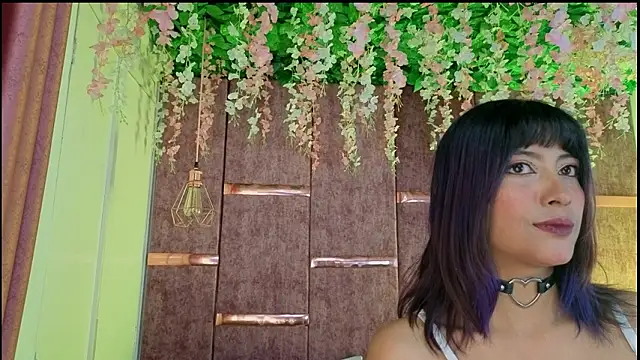 Snapshot of Rynka_ chatting on February 13, 2026, 4:08 am Rynka online show from February 13, 2026, 4:08 am