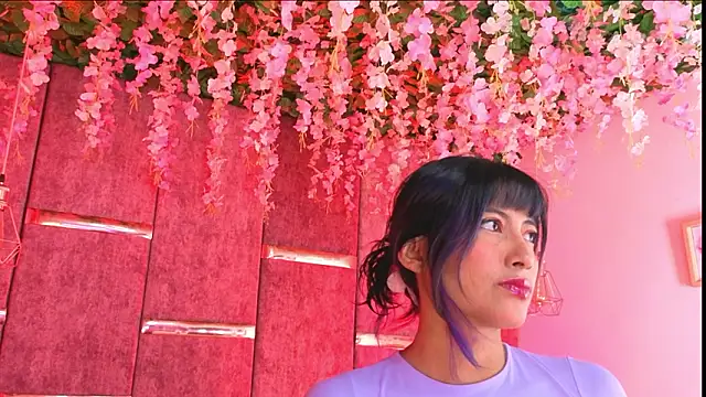 Snapshot of Rynka_ chatting on February 21, 2026, 4:02 am Rynka online show from February 21, 2026, 4:02 am