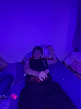 buckoski online show from December 3, 2025, 5:26 am