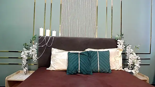 Snapshot of JaneWalch chatting on February 17, 2026, 10:23 am JaneWalch online show from February 17, 2026, 10:23 am