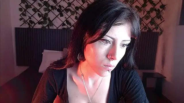 Snapshot of Dark_Niight_ chatting on April 19, 2026, 1:10 pm Dark Niight online show from April 19, 2026, 1:10 pm