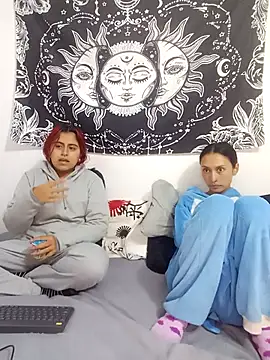 emily n abby online show from February 5, 2026, 1:05 pm