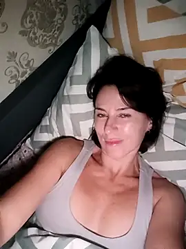 Luna 7777 online show from November 9, 2025, 10:08 pm