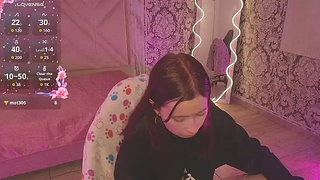 KATANA TAY online show from February 1, 2026, 3:38 am