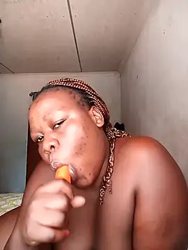 Roronae online show from October 27, 2025, 11:14 am