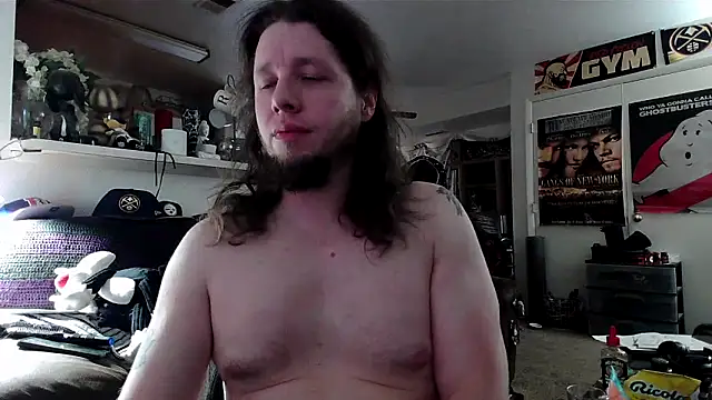 Snapshot of biggerisbetter12 chatting on October 29, 2025, 7:04 pm biggerisbetter12 online show from October 29, 2025, 7:04 pm