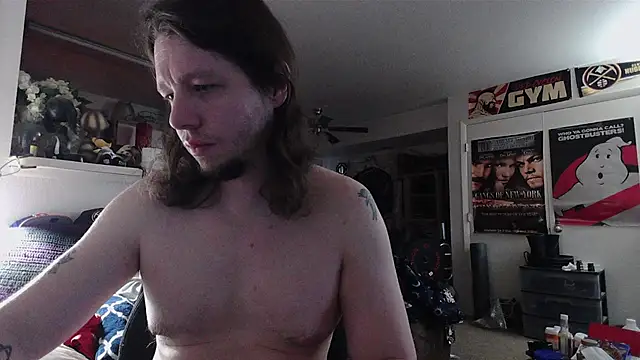 Snapshot of biggerisbetter12 chatting on February 11, 2026, 12:26 am biggerisbetter12 online show from February 11, 2026, 12:26 am