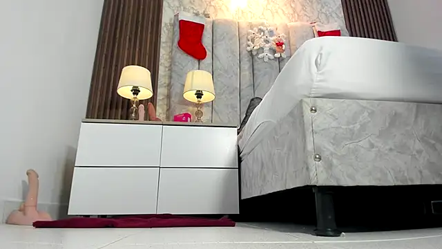 goddessfeetxx online show from December 2, 2025, 7:42 pm