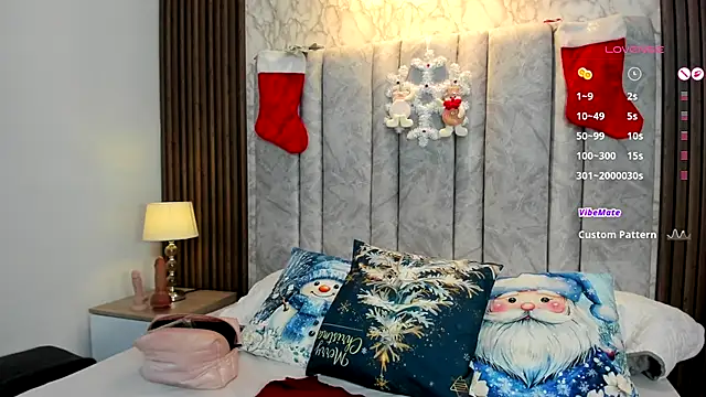 goddessfeetxx online show from December 4, 2025, 9:56 pm