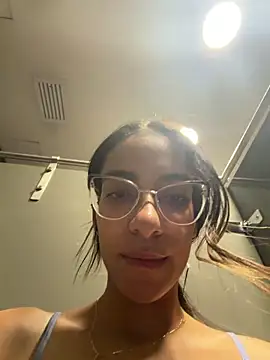 elegant  rouse online show from March 25, 2026, 7:31 pm