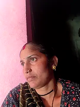 Snapshot of Pooja_shre chatting on February 21, 2026, 6:03 am Pooja shre online show from February 21, 2026, 6:03 am