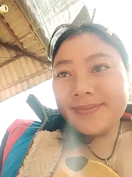 Sinhlinh2020 online show from December 2, 2025, 3:12 am