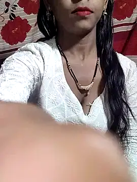 Itz Aisha   online show from February 22, 2026, 4:57 am