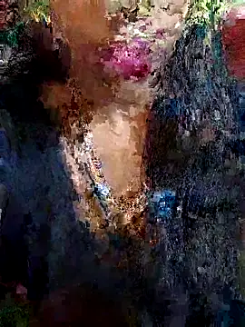 Itz Aisha   online show from April 11, 2026, 6:29 am