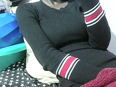 Snapshot of heloraniah chatting on February 28, 2026, 2:56 am heloraniah online show from February 28, 2026, 2:56 am