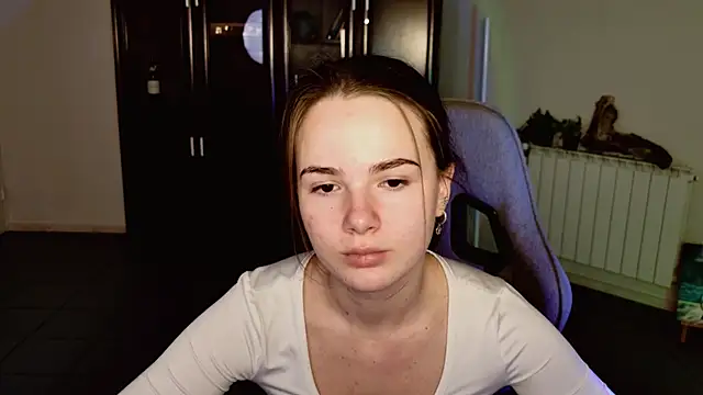 May Bloom online show from January 6, 2026, 9:13 am