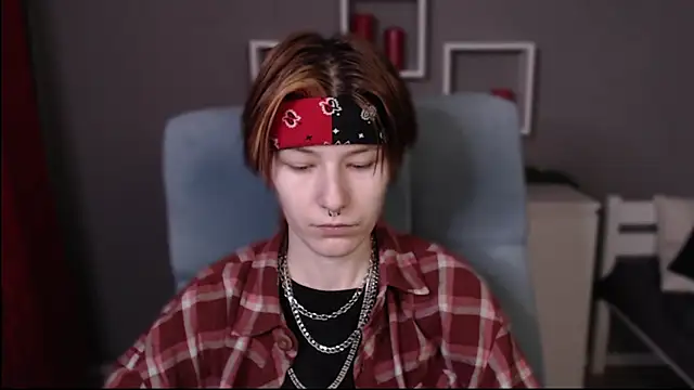 guitarandangell online show from January 16, 2026, 5:11 am