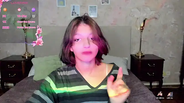 Snapshot of A_Skyy chatting on November 19, 2025, 8:31 pm A Skyy online show from November 19, 2025, 8:31 pm